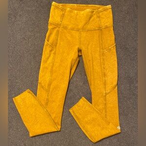 Lululemon Fast and Free High Rise Leggings Size 4 Spiced Bronze Gold